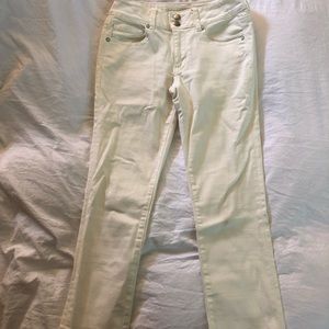 White/Cream American Eagle Jeans